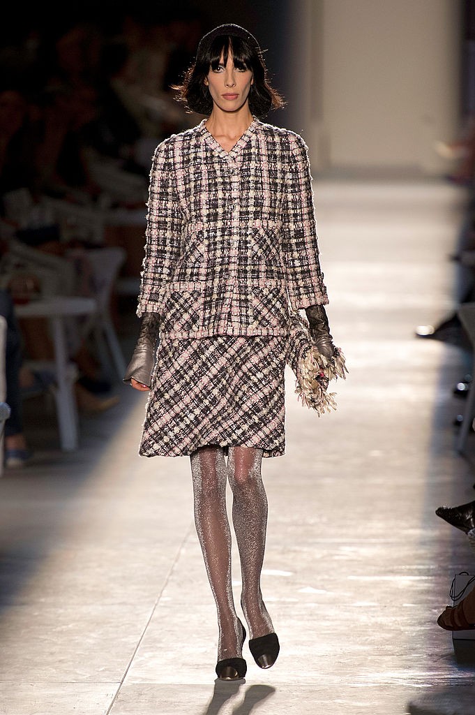 Kosztümtől az öltönyig - így lett a férfiviseletből női divat