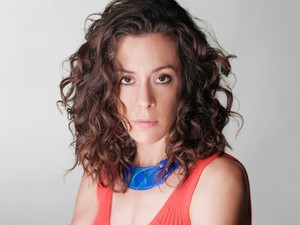 Pálos Hanna: „Dolgozom azon, hogy az érzelmeimet ne csak a szerepeimen keresztül tudjam megélni”