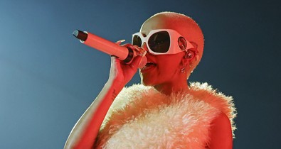 Doja Cat új szintre emelte a pucérruha fogalmát