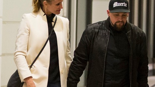 Tényleg várandós? Cameron Diaz takargatja a hasát