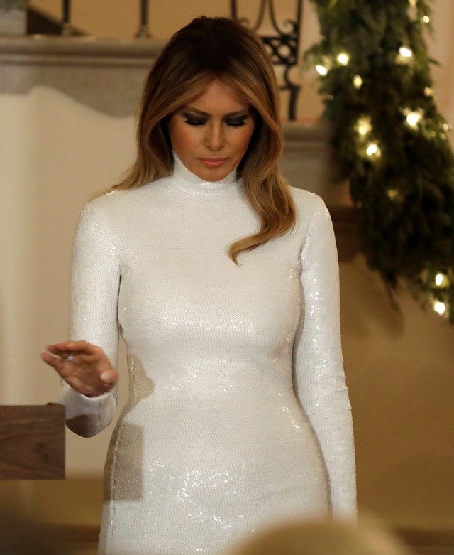 Mi a fene történik Melania Trump hajszínével?