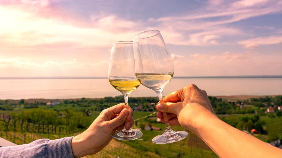 Ezekkel az ingyenes programokkal megédesítheted a balatoni nyaralásodat