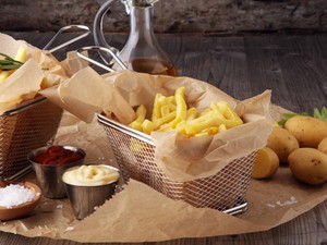 Elég az olajban sütött ételekből! Itt az egészséges megoldás!