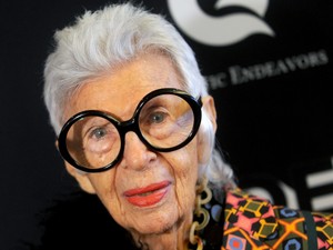 Miért és hogyan szorulnak ki az idős emberek a divat világából?