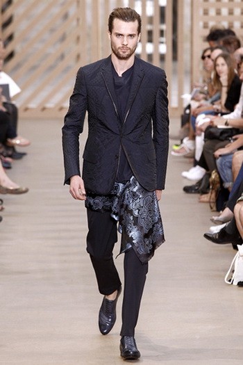 Louis Vuitton 2011 tavasz-nyár