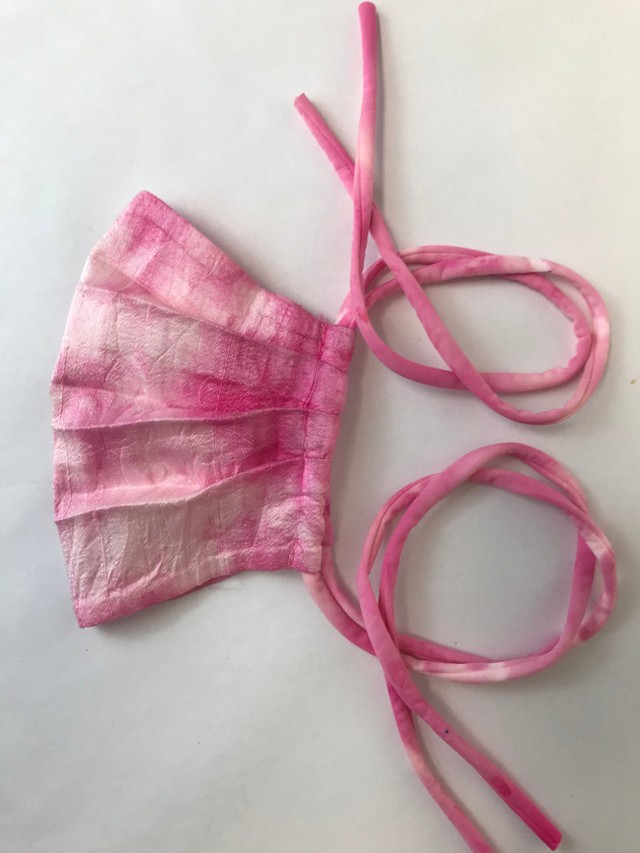 Stílusos arcmaszkok: igen, új kiegészítője van a divatnak