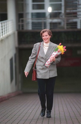 Imádta az egyszerű, de sikkes darabokat - például az oversize blézereket. (1995)