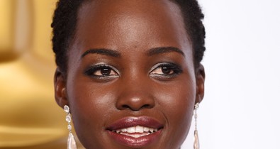 Lupita Nyong`o Oscar-ruháját ellopták!