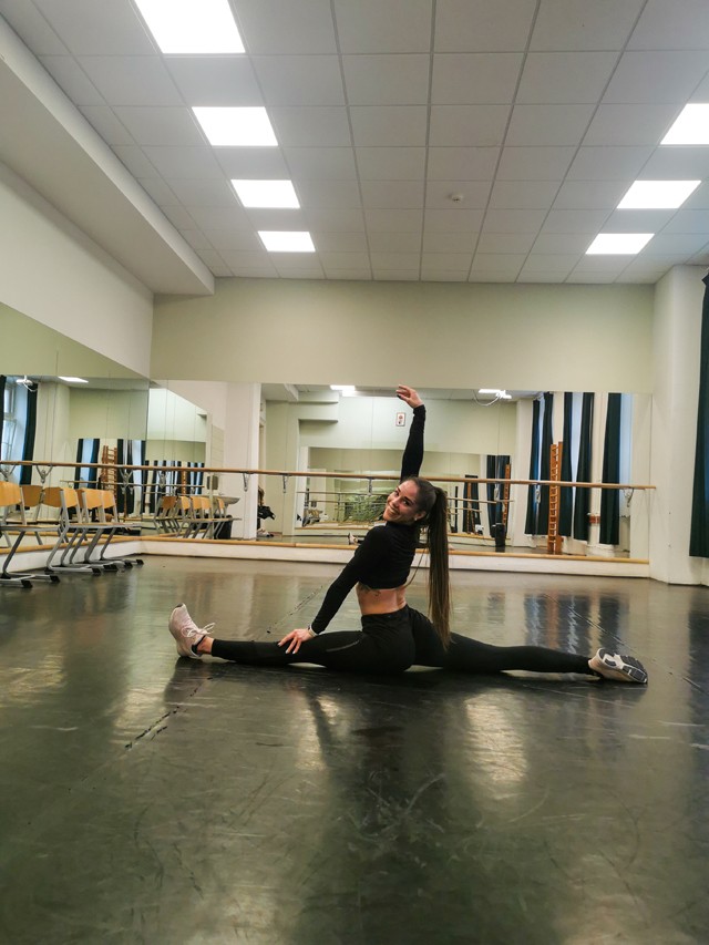 Szabó Kinga ma megmutatta, milyen sűrűk egy táncos hétköznapjai