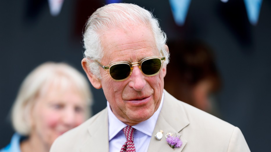 Károly király a nyári vakációját tölti Skóciában