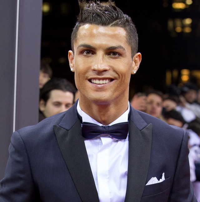 A napra lehet nézni, de Cristiano Ronaldo meztelen felsőtestére nem