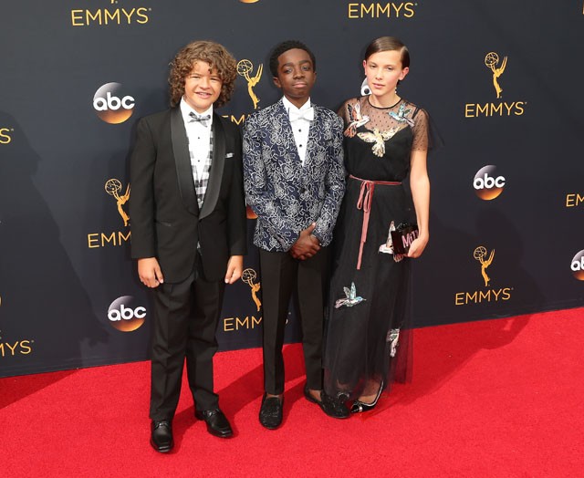 stranger things, netflix, emmy, bruno mars uptown funk, Millie Bobby Brown, Caleb McLaughlin, Gaten Matarazzo 