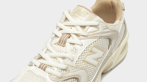 New Balance női stílusban? Tippek azoknak a nőknek, akiknek fontos a trendi look és a kényelem