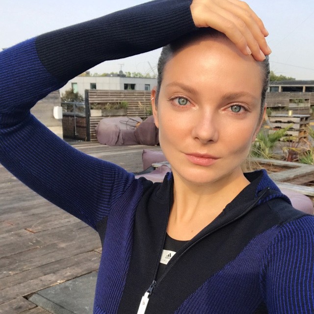 Mihalik Enikő nemcsak szexi, de végtelenül kitartó is! Így futotta le a New York-i maratont!