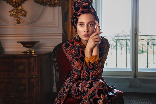 Időutazás a divatban: így kombináld a múltat idéző darabokat és a modern trendeket