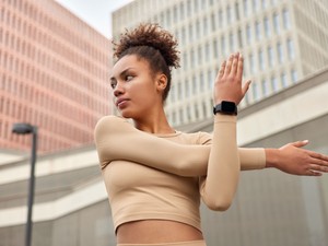 Női okosórák – praktikus választás az aktív nők számára (x)