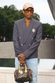 Pharrell Williams is egy Louis Vuitton összeállítást választott