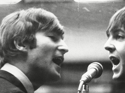 Óriási: John Lennon és Paul McCartney gyerekei közösen szelfiztek