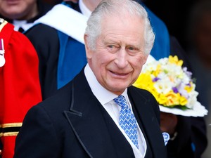 Elolvadunk: Ilyen édes volt Károly király 4 évesen az első koronázási ceremóniáján