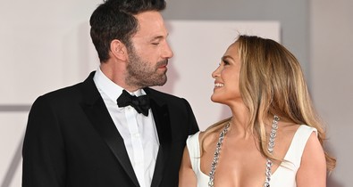 17 évvel később: Jennifer Lopez és Ben Affleck újra felrobbantották a vörös szőnyeget szerelmükkel