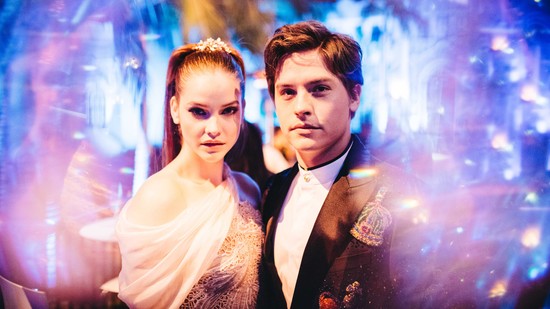 Olvadásveszély: Íme Palvin Barbara és Dylan Sprouse legszerelmesebb pillanatai