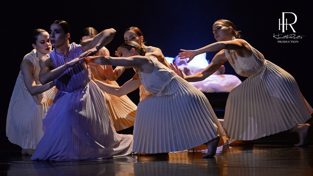 Horváth Renátó Testbe zárt Ima c. előadása Kecskeméten