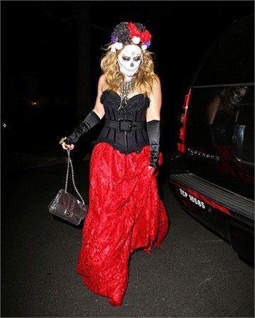 Hilary Duff gyorsan összedobta a szettet