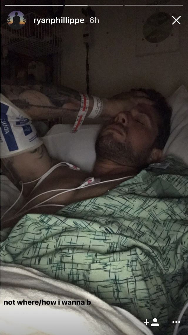 Kórházba került Ryan Phillippe!