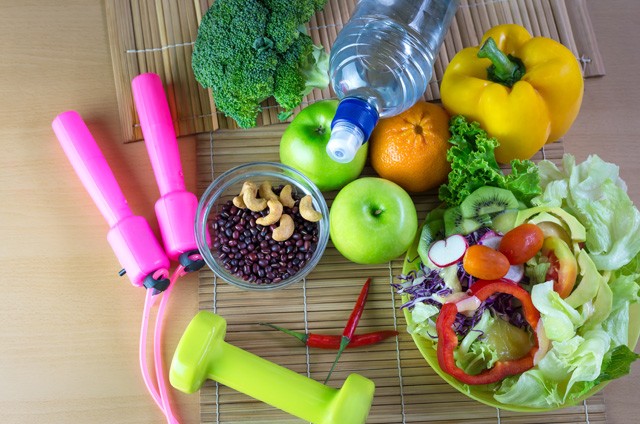 De mi az a keto diéta, amiért mindenki odavan?