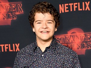 A Stranger Things legcukibb szereplője zenekart alapított, és fantasztikus
