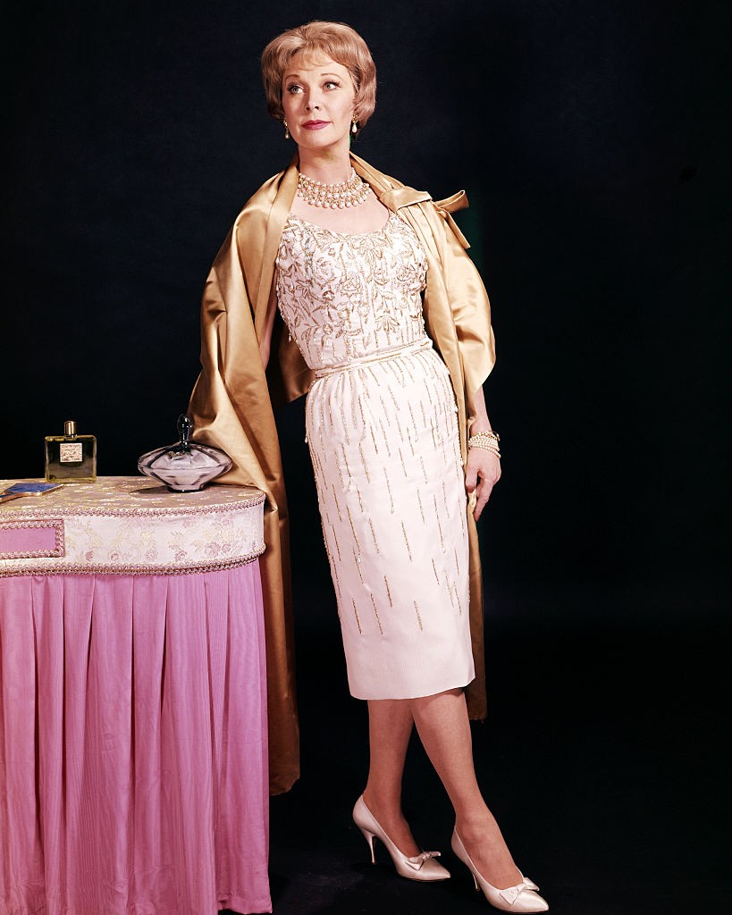 1967-ben, amikor az A Delicate Balance című színdarab próbáira készült Londonban, ismét kiújult a tuberkulózisa, amellyel korábban is küzdött. Július 7-ről 8-ra virradó éjjel hunyt el londoni otthonában, mindössze 53 évesen. Halála megrázta az egész világot.