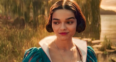 Hófehérke nem hófehér, de a varázstükör még mindig a férfi tekintetet tükrözi? A Disney legújabb élőszereplős produkciójának ellentmondásai