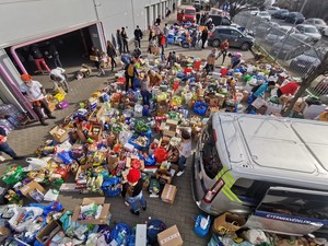 Minden képzeletet felülmúlt a Budapest Bike Maffia gyűjtőakciója az ukrán menekültek számára