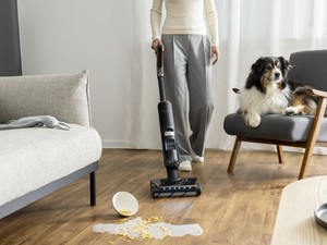 Elég a vödörből és a kábelből: így lesz a porszívózás és felmosás egyetlen, gyors kör