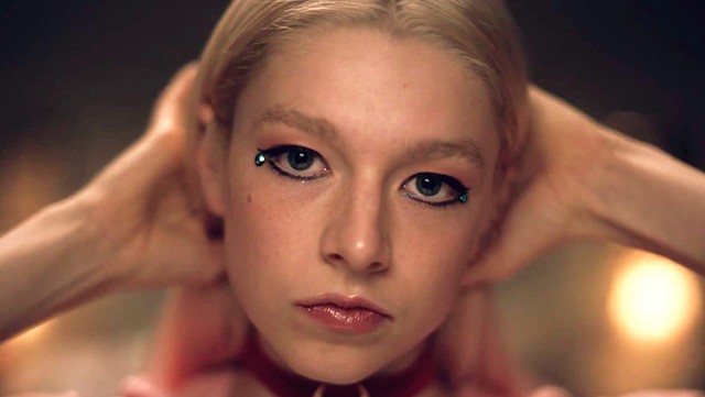 Hogyan sminkelj, ha rosaceás az arcbőröd