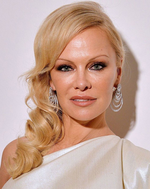 Pamela Anderson