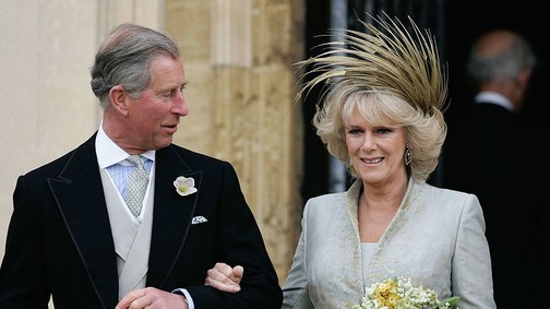 8 fotó Károly királyról és Kamilla királynéról azokból az időkből, amikor elkezdett kibontakozni a szerelmük a nyilvánosság előtt