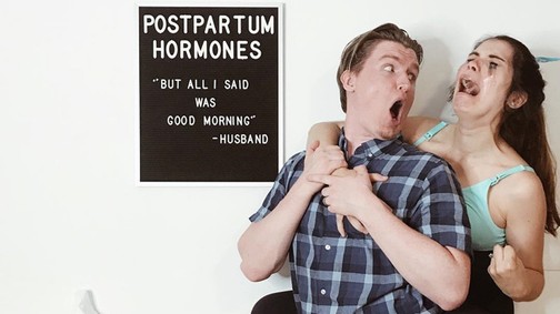 Ez az anyuka sokkolóan őszinte fotósorozatot készített a terhességről!