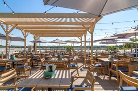 A Lupa Beach étterme, a Portofino Beach Club Rácz Jenő séf menüjével még izgalmasabbá és felejthetetlenebbé teszi a strandolást