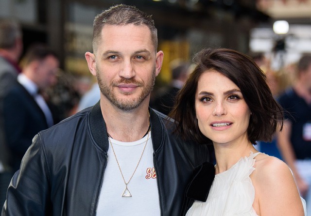 Tom Hardy és Charlotte Riley