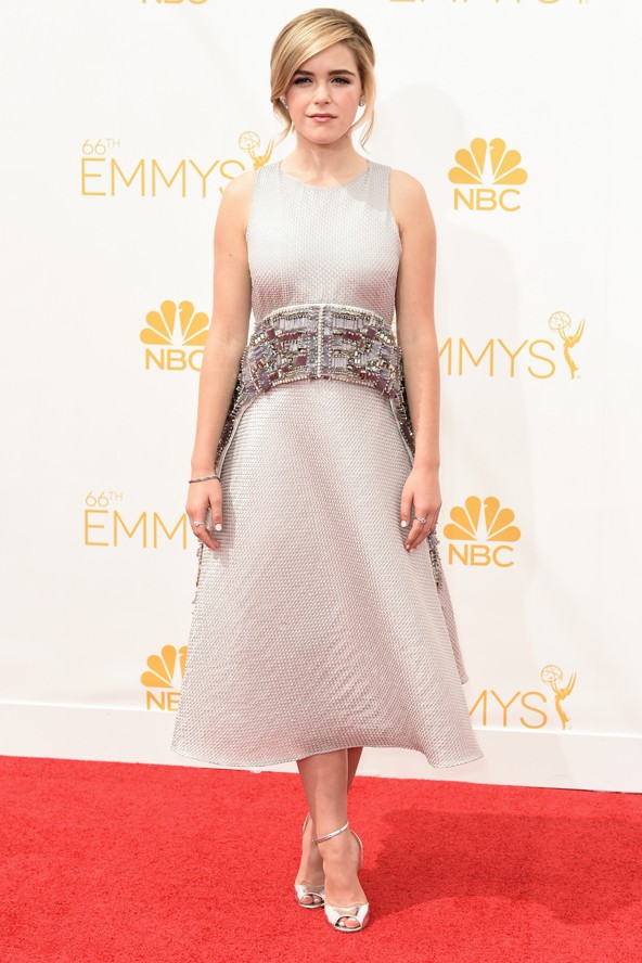 Gyönyörű strasszos kreáció az Emmy vörös szőnyegén tavaly.