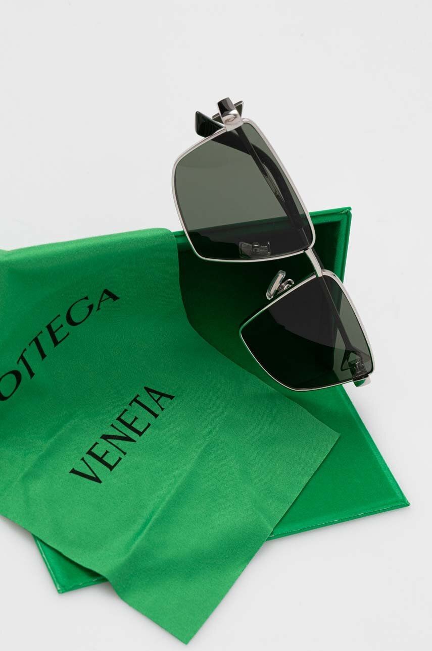 Bottega Veneta napszemüveg 135990 Ft