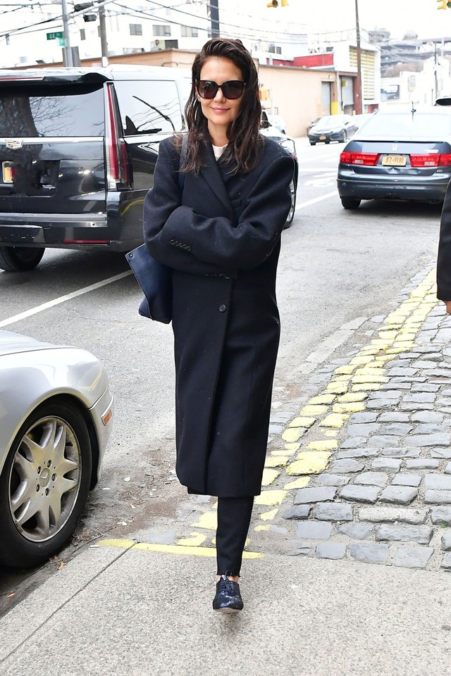 Katie Holmes bebizonyította, hogy ez a téli darab sosem megy ki a divatból