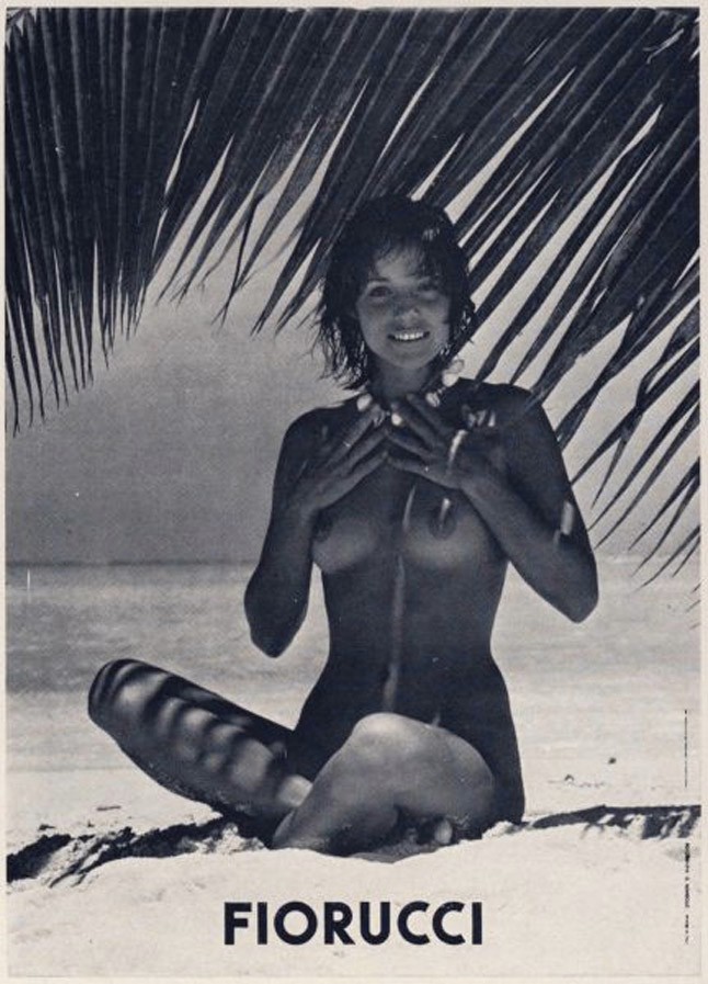 Fiorucci divatba hozta a brazilos tengerparti ruházkodást, felül semmi