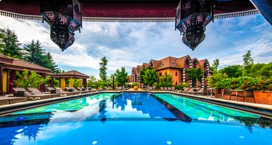 Mesés Shiraz Hotel, a Párok Oázisa: kóstolj bele az arab fürdőkultúra élménybirodalmába! 