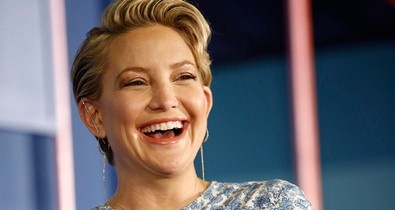Első képek: Kate Hudson megmutatta újszülött kislányát