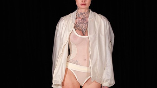 Szépségek kivarrva - Topmodellek tetoválással