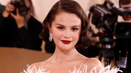 Kiakadtak Selena Gomez rajongói, ezért követelik, hogy váljon el a férjétől