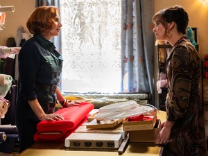 Drágakövek: a női összetartás és a fizikai korlátokat is felülíró kreativitás meséje