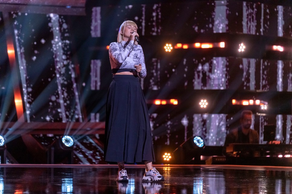 Lakner Roberta saját dalát adta elő